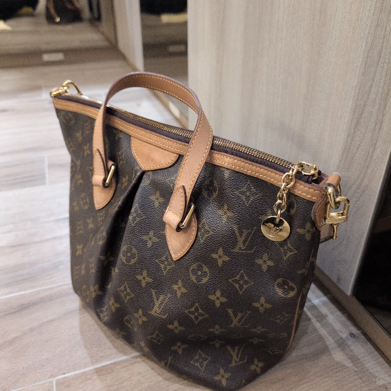 LV老花皺摺手提包 肩背包 背帶可調整 LV兩用包-4