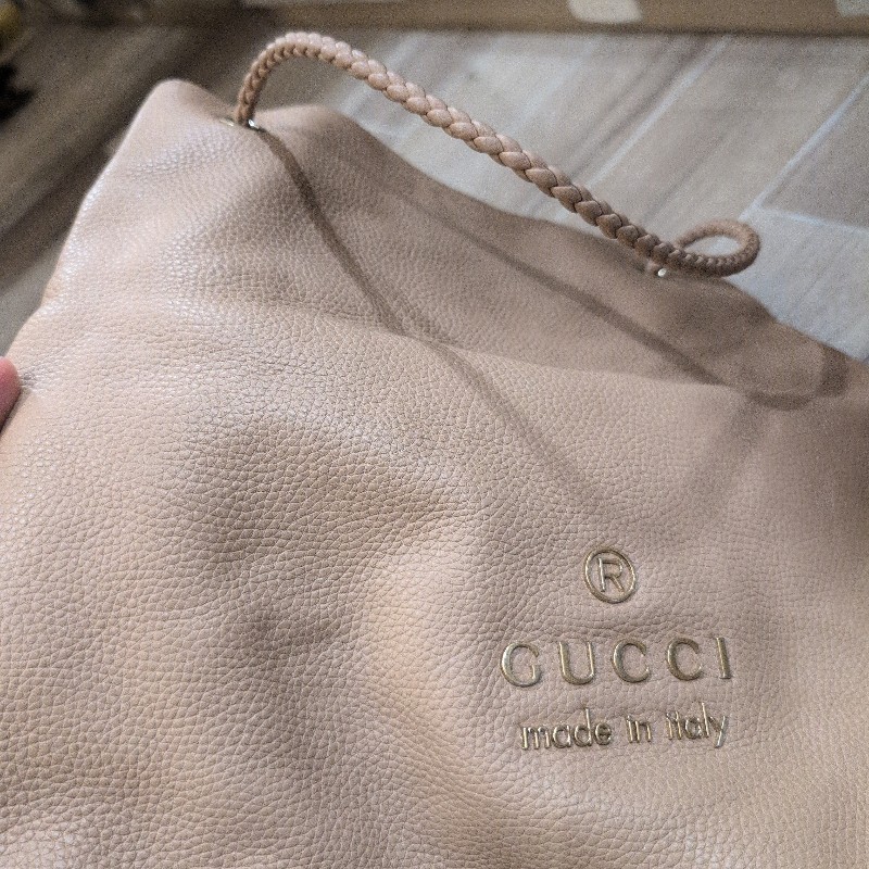 GUCCI斜背肩背駝色 米色兩用包 表面有亮粉-6