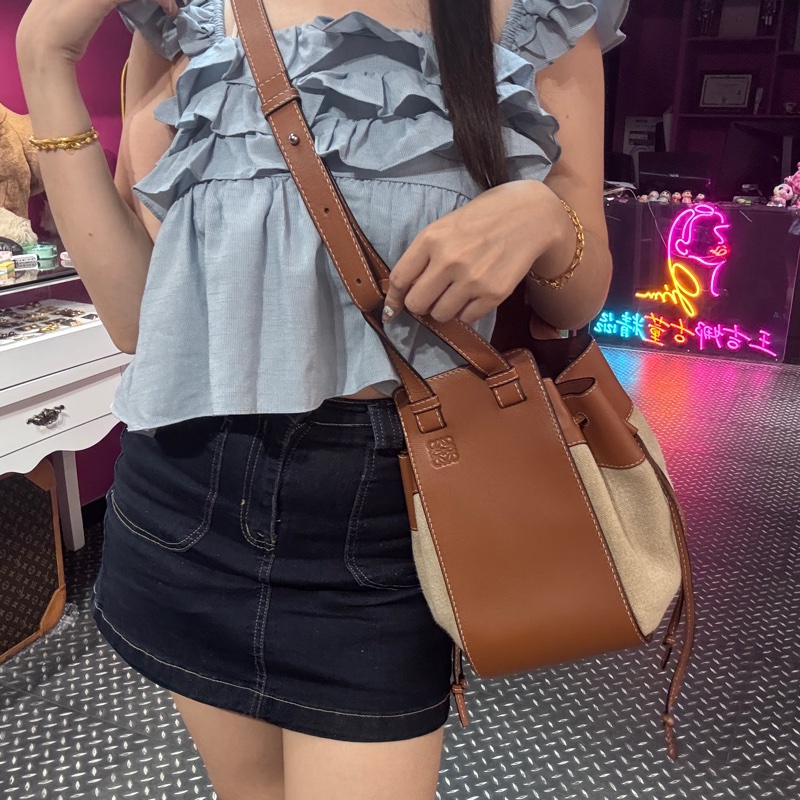 Loewe吊床包/帆布包/王吉娜古董精品-1