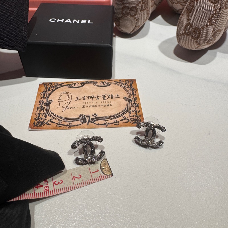 Chanel 黑銀耳環 耳針/王吉娜古董精品-2