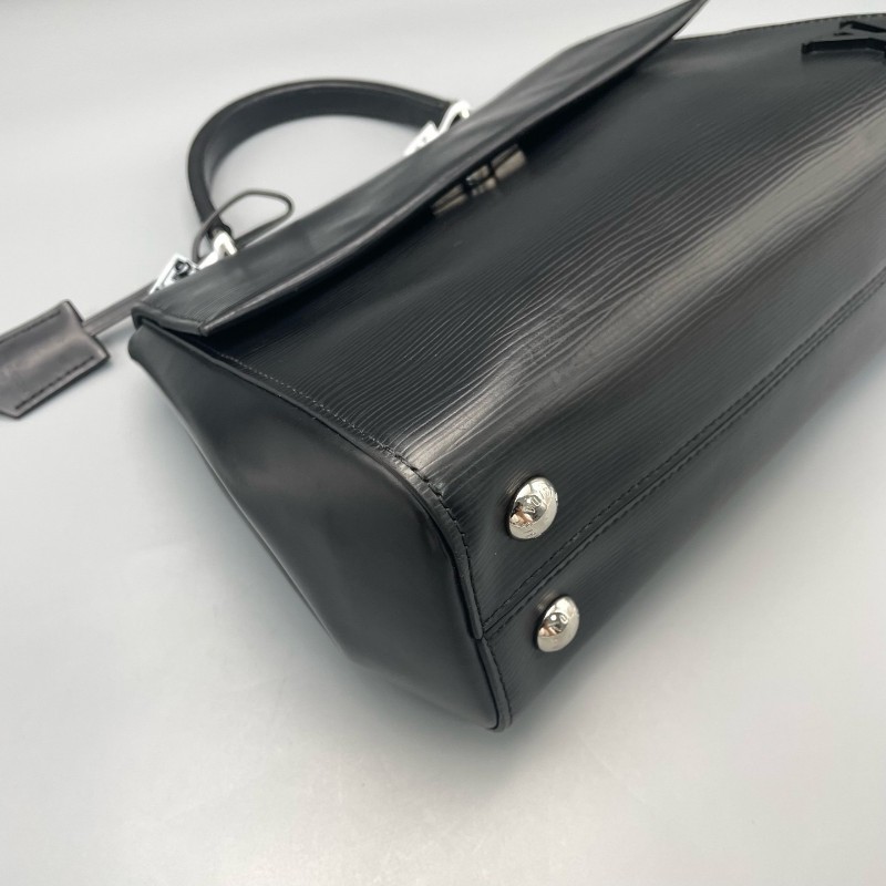 LV 路易威登 Cluny bb黑色水波紋Epi 肩背包 手提包 /25*19*10cm-4