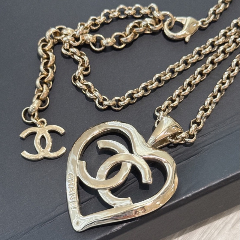 CHANEL 愛心簍空腰鏈-3