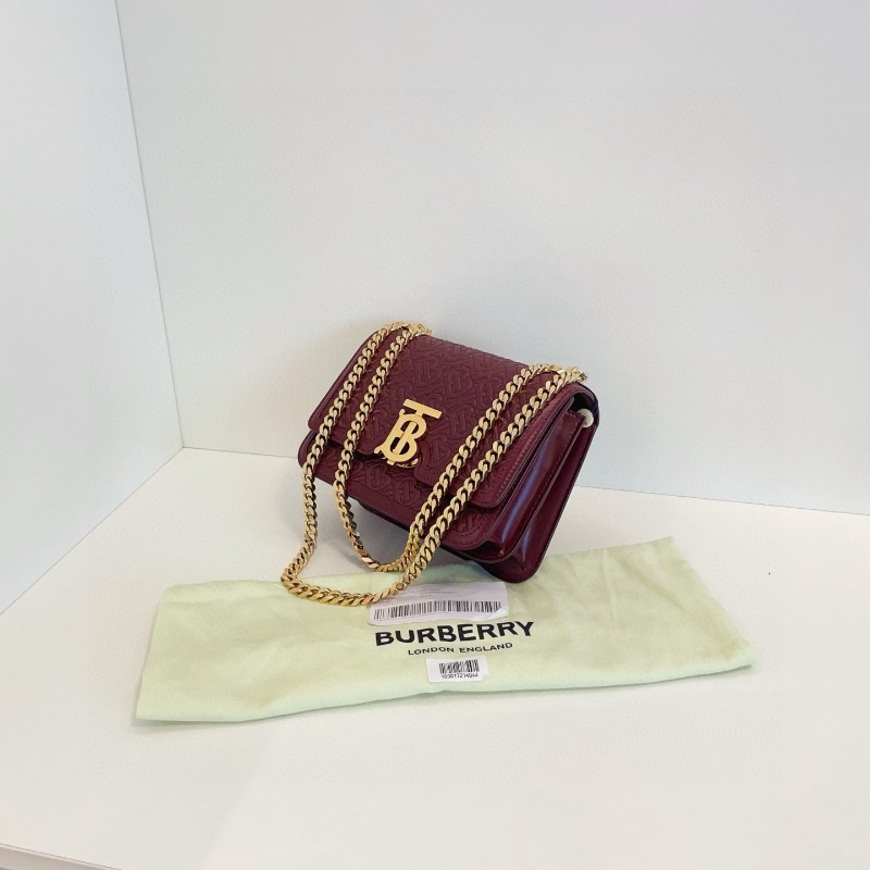 Burberry 酒紅色全皮壓花TB金扣鏈條豆腐包 郵差包 小號20*15*10cm-4