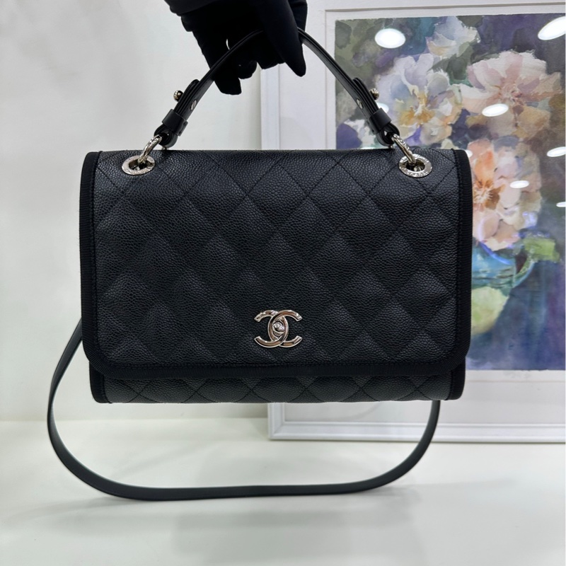 chanel香奈兒黑銀魚子醬2way手柄信封包,季節款25開 尺寸27x18,98-99新-6