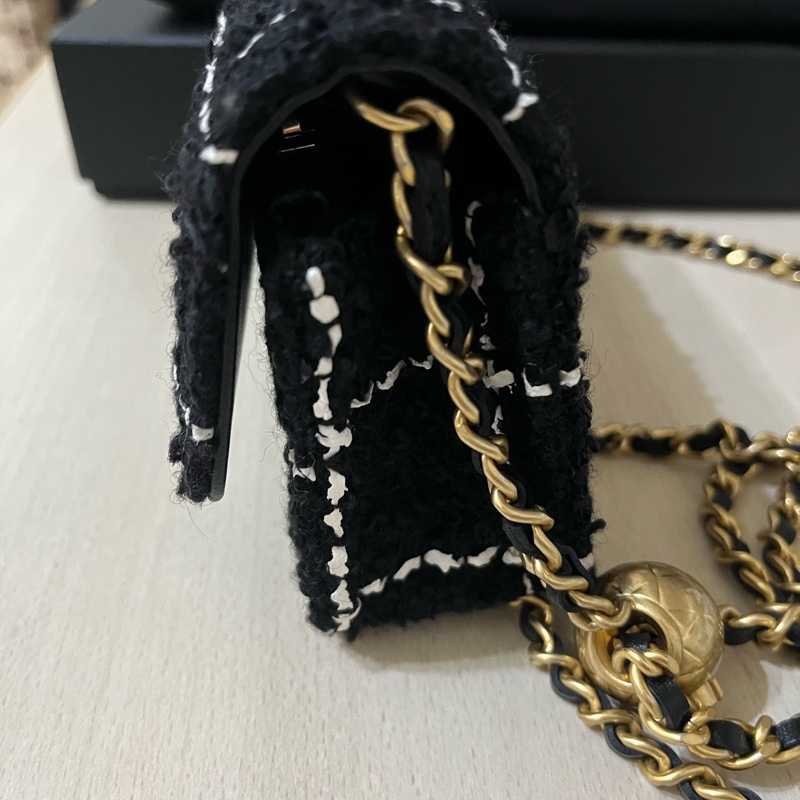 Chanel 毛呢金球 woc-11