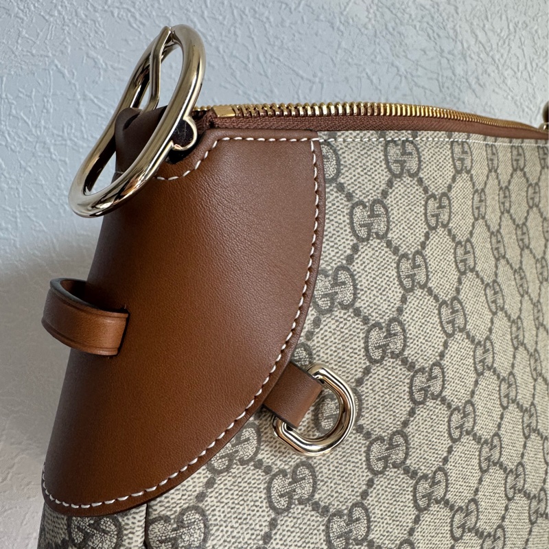 Gucci滿版老花拼焦糖皮革肩背包-20
