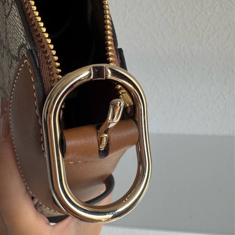 Gucci滿版老花拼焦糖皮革肩背包-22