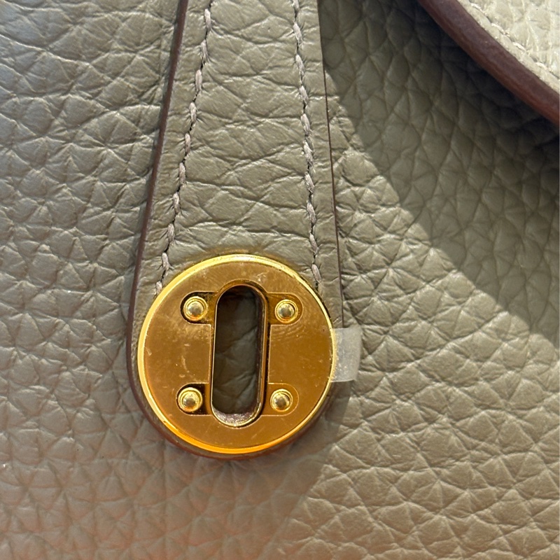 Hermes大象灰金扣編織背袋mini Lindy-15