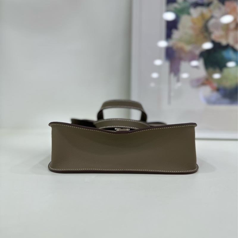 Hermes mini halzan 大象灰銀扣 W刻 swift皮 閒置新 有購證-5