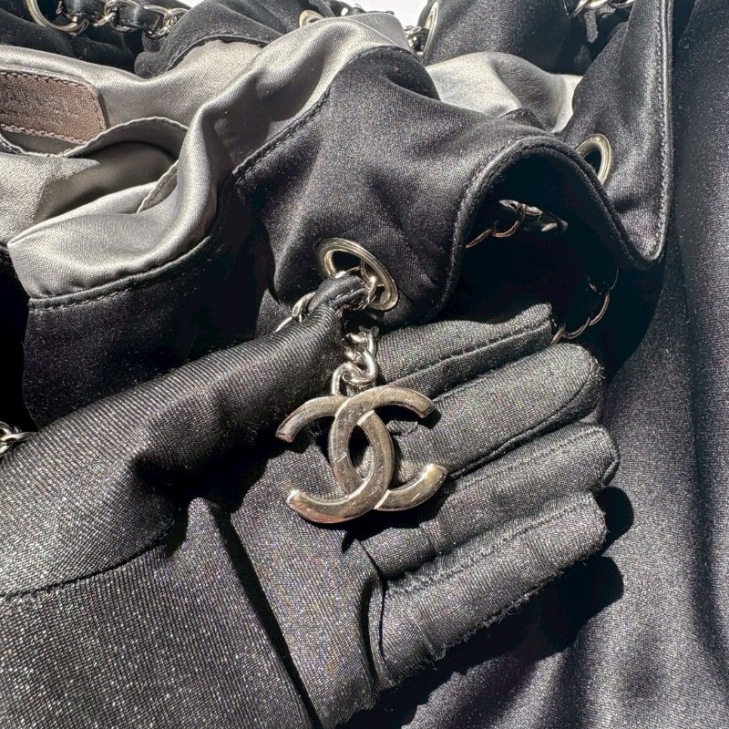 Chanel 銀鍊黑色緞布菱格肩側大包-8