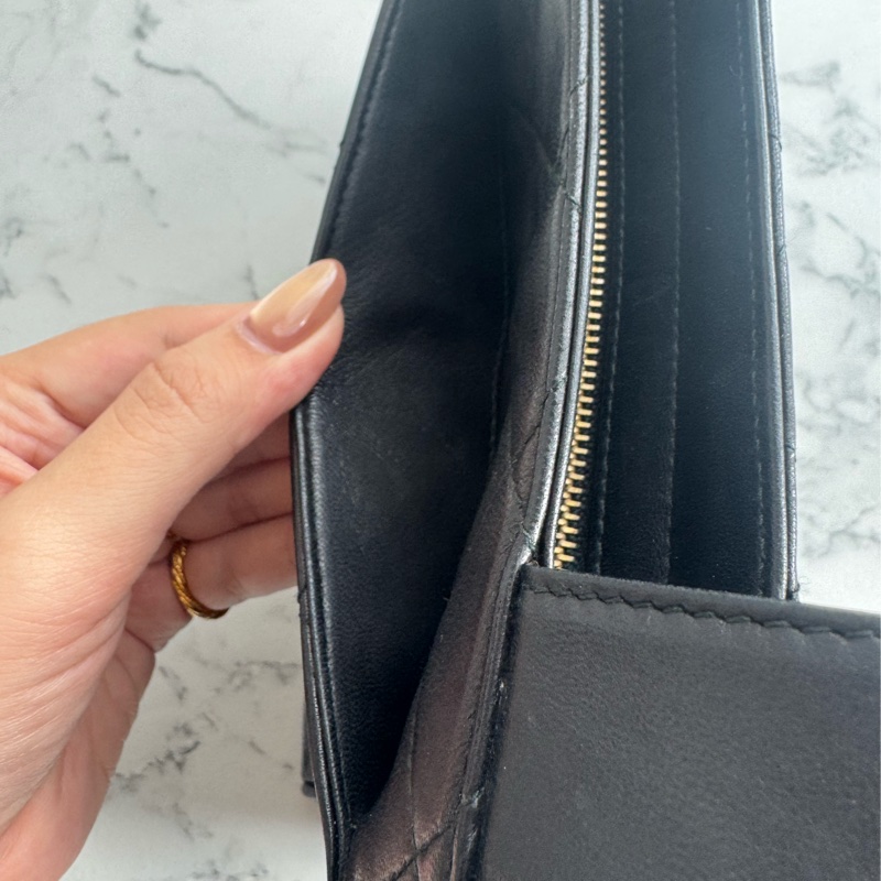 chanel黑菱格拉鏈方形肩背包-14