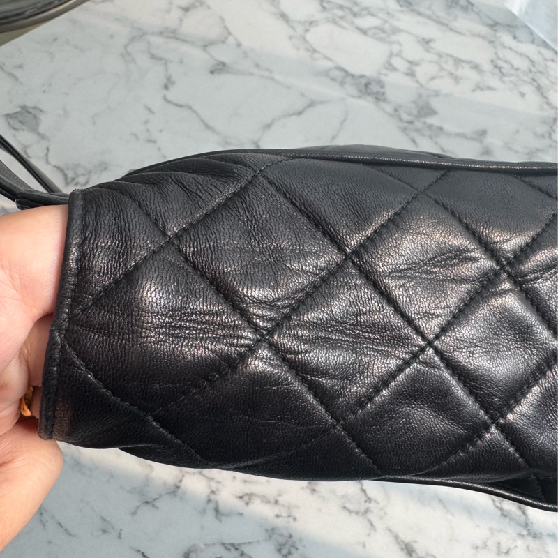 chanel黑菱格拉鏈方形肩背包-27