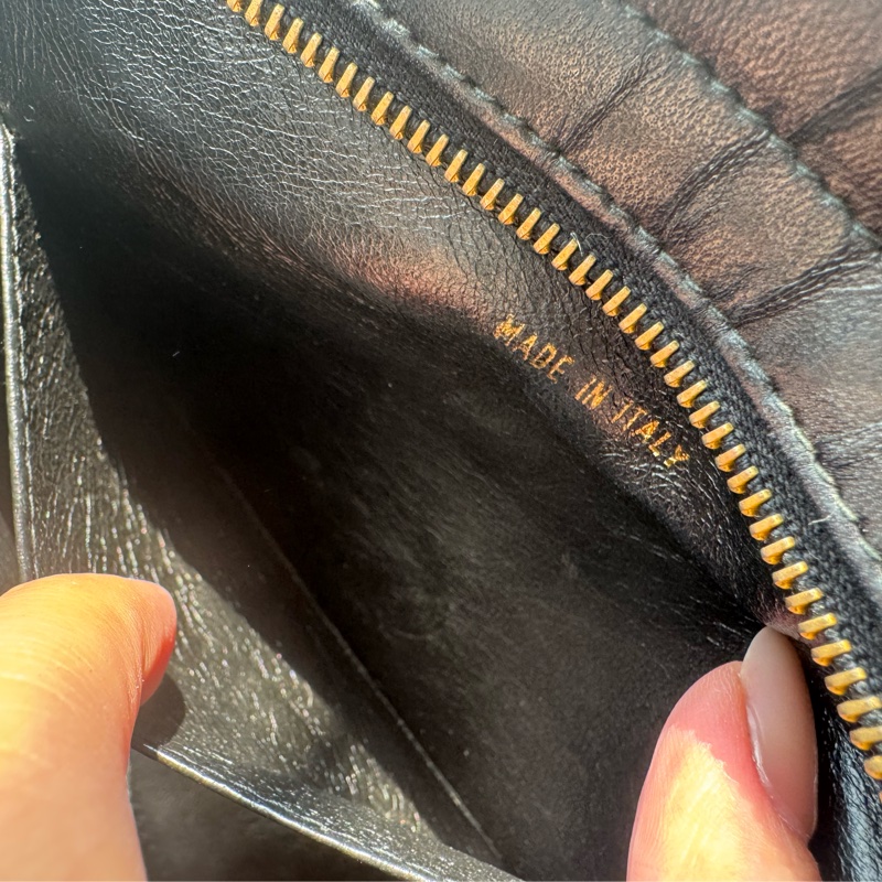 chanel黑菱格拉鏈方形肩背包-50