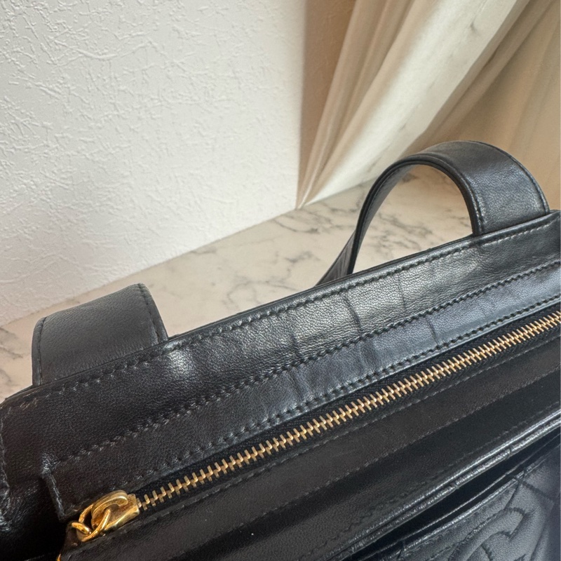 chanel黑菱格拉鏈方形肩背包-40