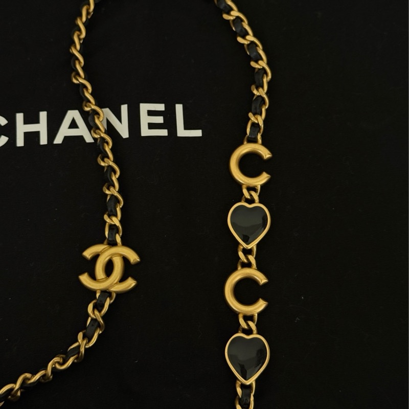 Chanel 2022年愛心琺瑯方胖-4