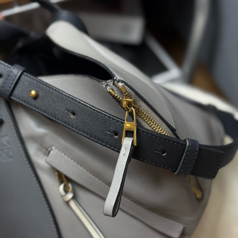 Loewe hammock small 小號 吊床包-11