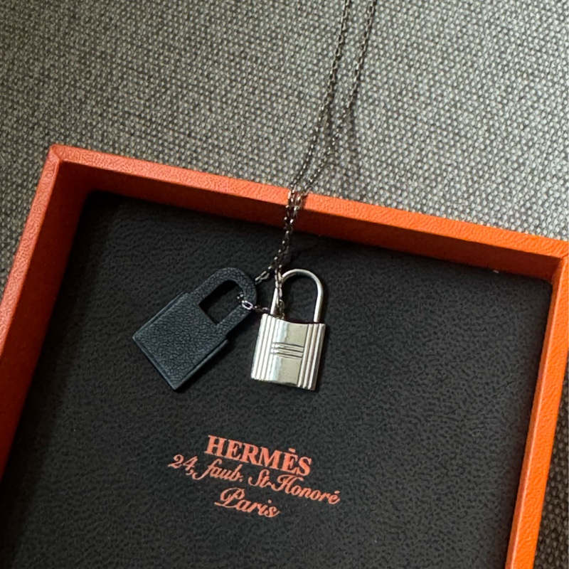 Hermes O’kelly 黑銀項鍊-2