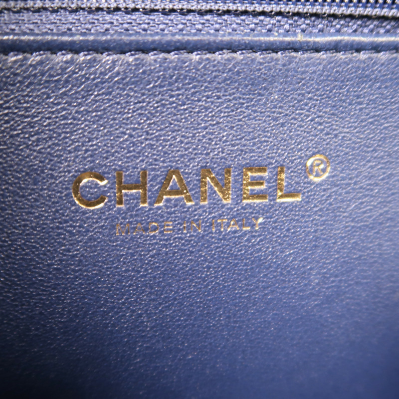 CHANEL 牛皮皮革Vanity Case金扣手挽肩背兩用袋-5