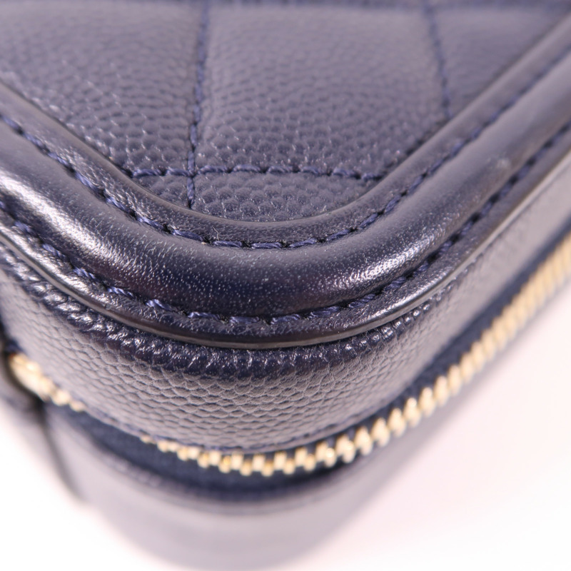 CHANEL 牛皮皮革Vanity Case金扣手挽肩背兩用袋-10