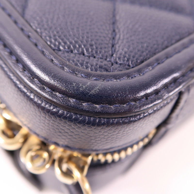 CHANEL 牛皮皮革Vanity Case金扣手挽肩背兩用袋-11