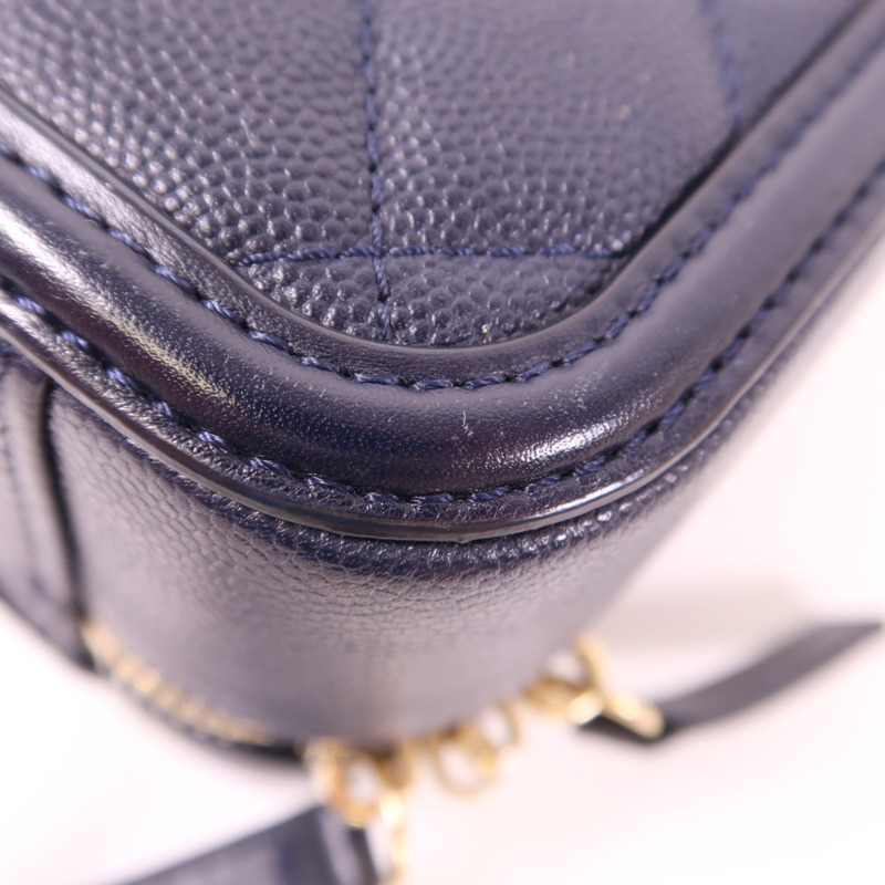 CHANEL 牛皮皮革Vanity Case金扣手挽肩背兩用袋-12