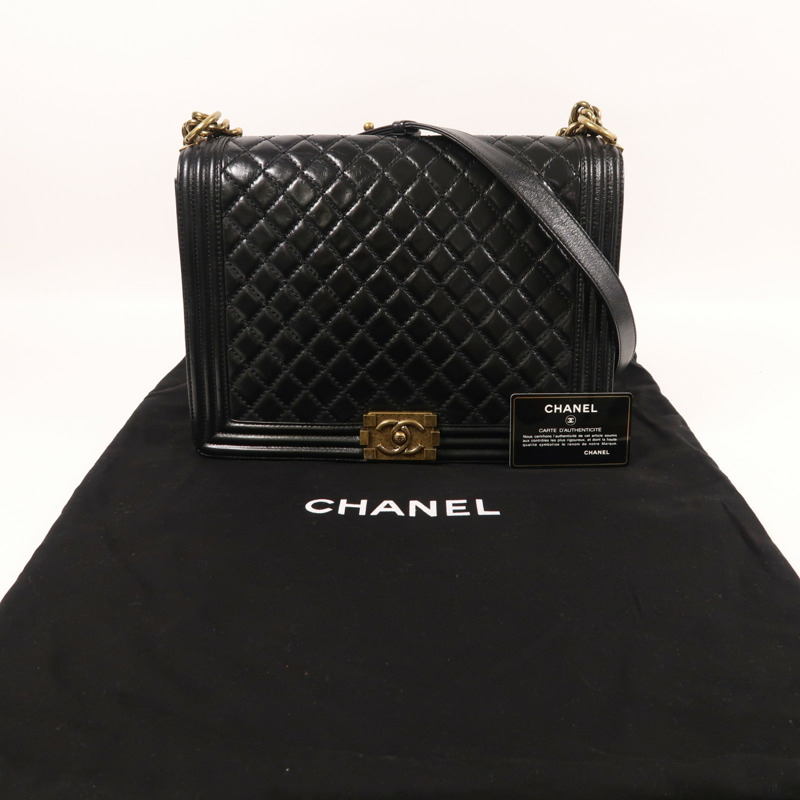 CHANEL 牛皮皮革Boy 30鏈帶肩背袋-10