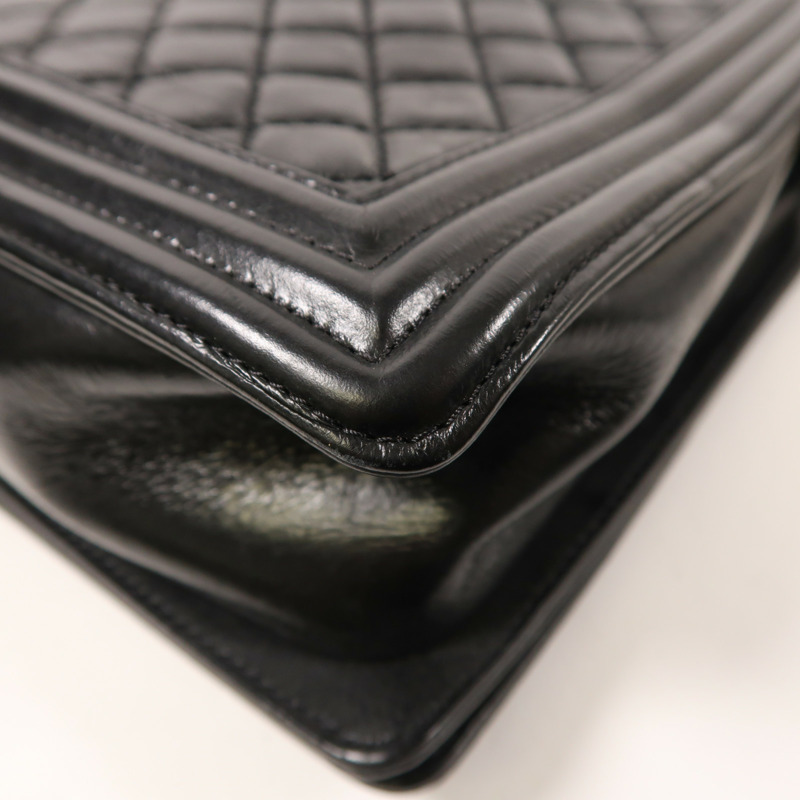 CHANEL 牛皮皮革Boy 30鏈帶肩背袋-13