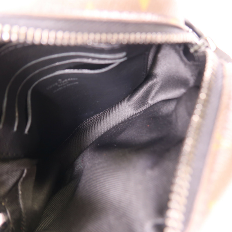 LOUIS VUITTON Monogram Macassar Christopher Wearable Wallet肩背袋-4
