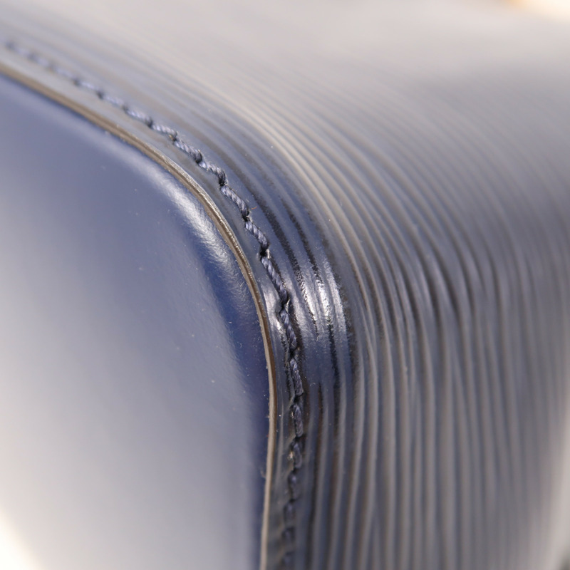 LOUIS VUITTON Epi Neo Noe BB銀扣手挽肩背兩用袋-11