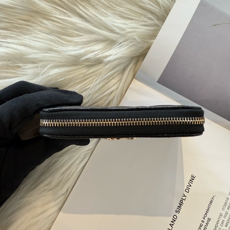 全新 香奈兒 淡金雙C雕花ㄇ字錢包 拉鏈錢包  卡包-2