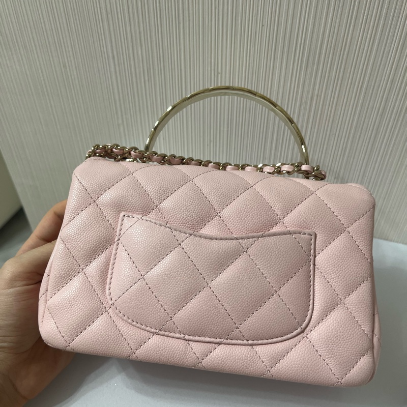 CHANEL 25S COCO 羊皮銀扣手柄櫻花粉-5