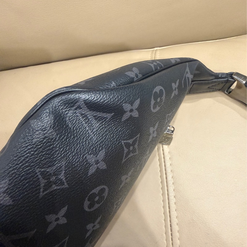 芯片款❤️🈶購證❤️ lv #黑武士 #discovery #腰包 #胸包-43