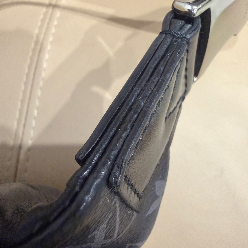 芯片款❤️🈶購證❤️ lv #黑武士 #discovery #腰包 #胸包-67