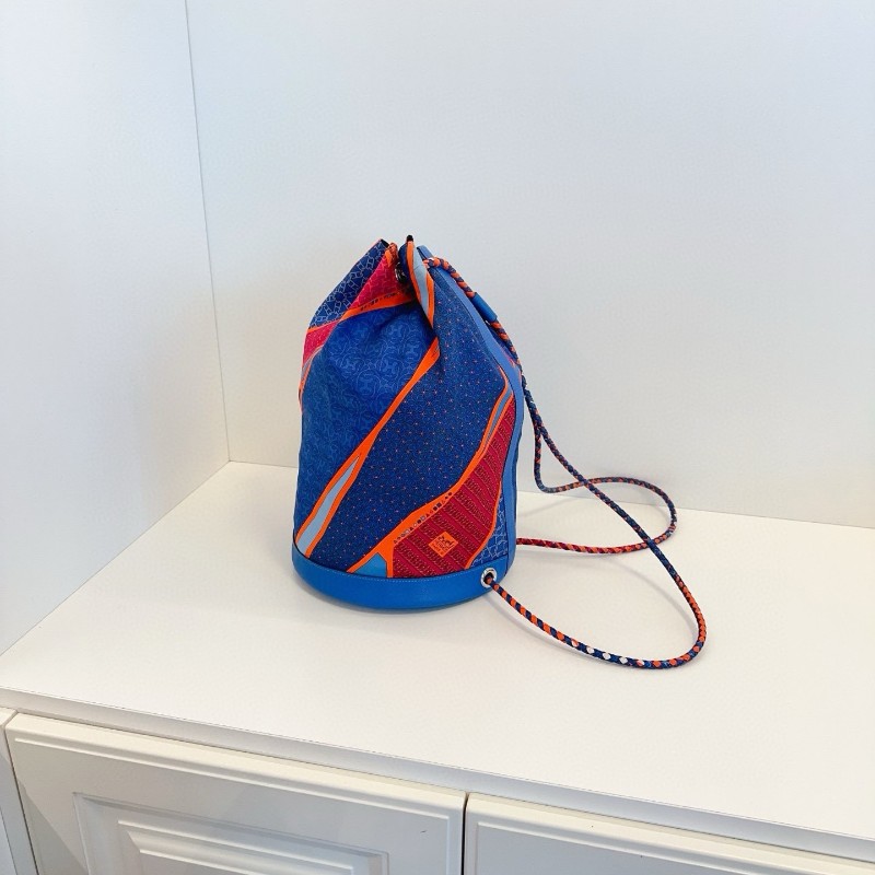 Hermes愛馬仕 橙藍撞色圓筒抽繩水桶包/雙肩包 夏日最佳絲巾包-2
