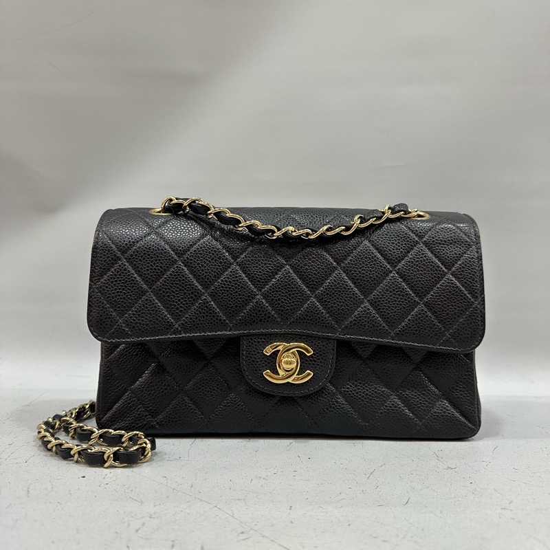 Chanel A01113 黑荔枝皮金鏈coco cf23 斜背包-0