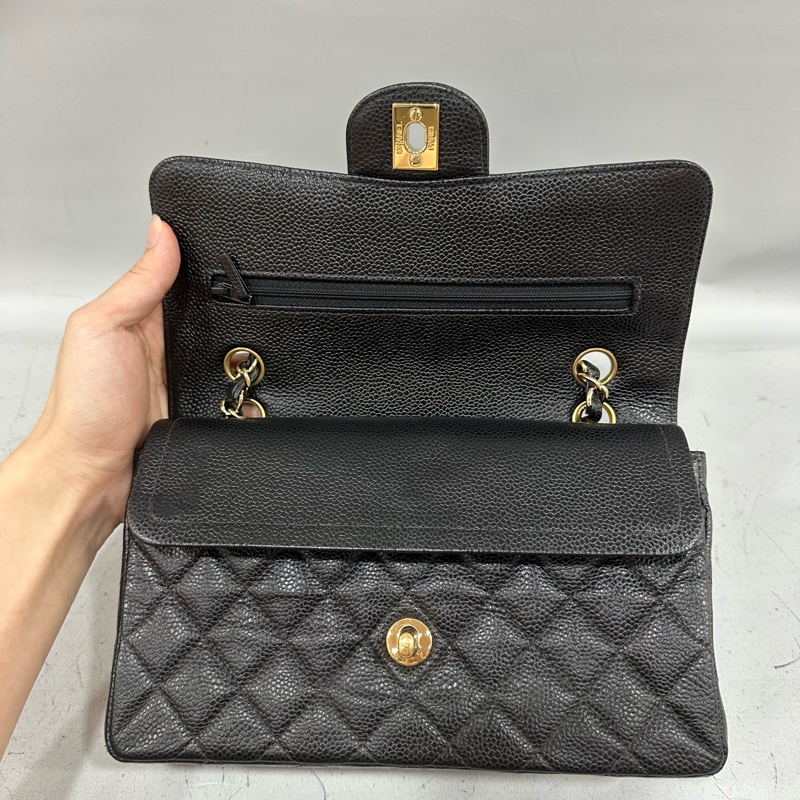 Chanel A01113 黑荔枝皮金鏈coco cf23 斜背包-17