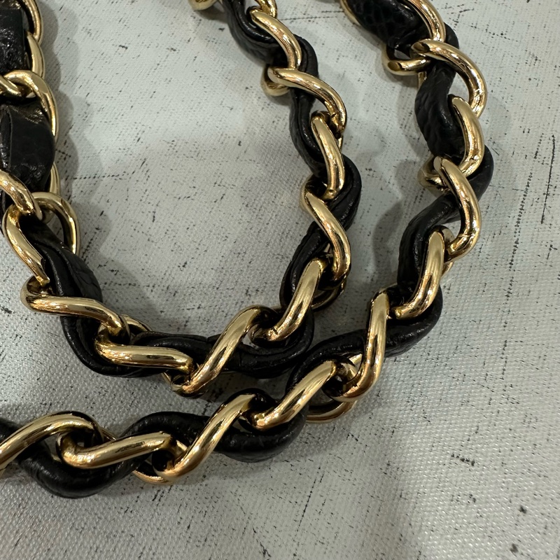 Chanel A01113 黑荔枝皮金鏈coco cf23 斜背包-47