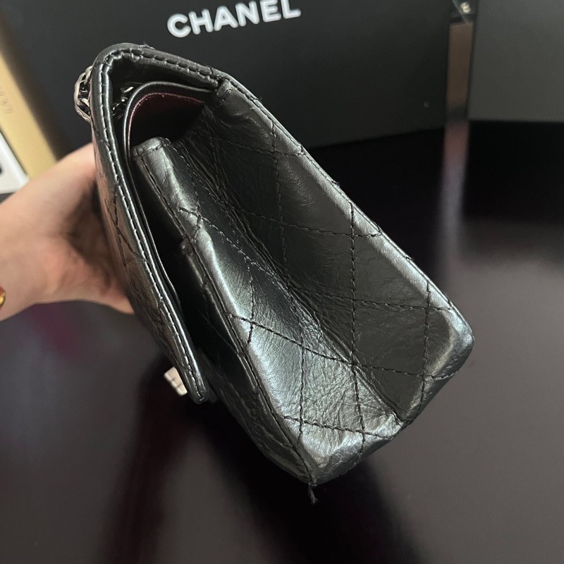 CHANEL 黑銀2.55小號肩背斜背鍊條包25*16*7.5 99新配件塵袋保卡-5