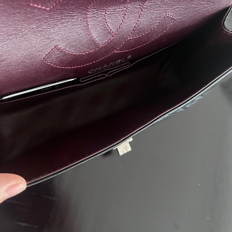 CHANEL 黑銀2.55小號肩背斜背鍊條包25*16*7.5 99新配件塵袋保卡-8