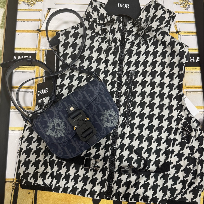 Dior 經典千鳥格花紋背心jacket。-6