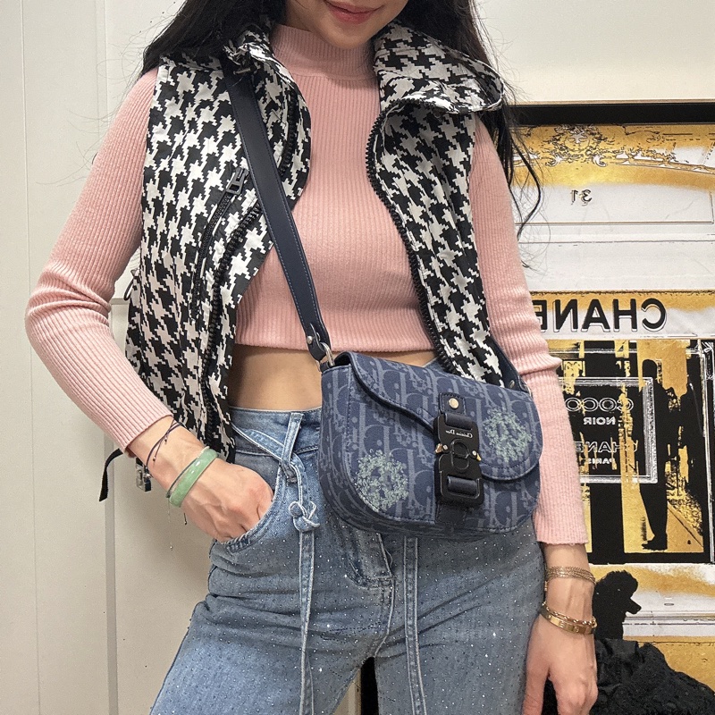 Dior 經典千鳥格花紋背心jacket。-7