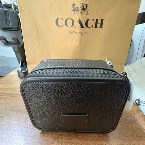 Coach 揹提包