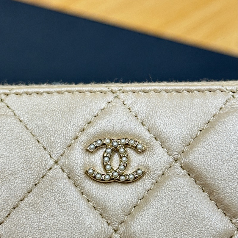 🎄冬日質感 聖誕 CHANEL 香奈兒 香檳金 小羊皮 珍珠鏈條 拉鍊長夾 喜歡來議價❤️-26