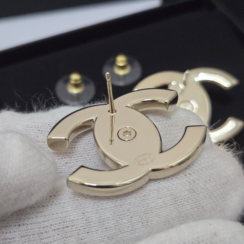 香奈兒 Chanel 書包釦金色雙C logo 耳環-16