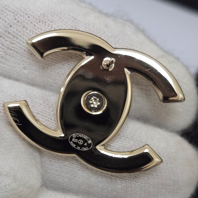 香奈兒 Chanel 書包釦金色雙C logo 耳環-18