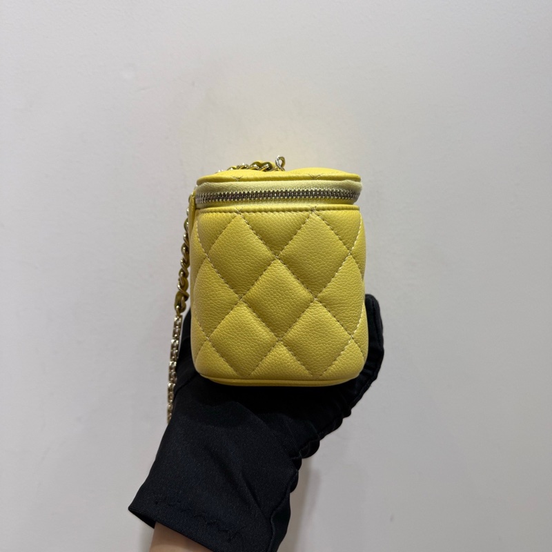 Chanel Vanity case 化妝長盒子單肩包 小雞黃淺金扣魚子醬牛皮-4