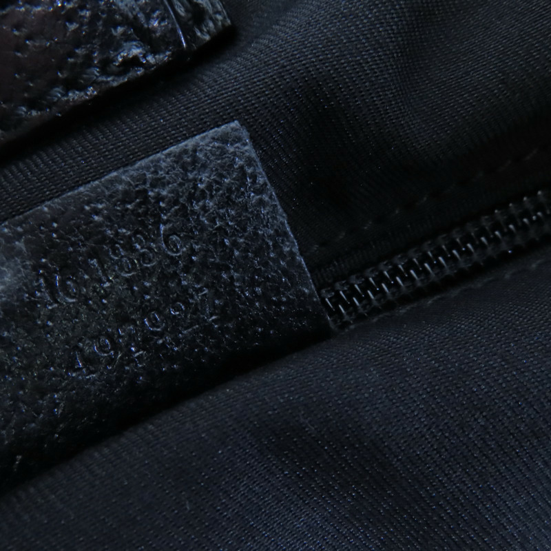 GUCCI GG帆布Tote Bag銀扣肩背袋-7