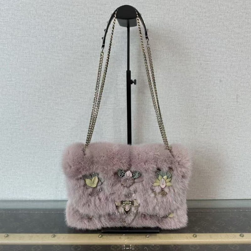 ✨VALENTINO 毛絨金扣花朵鉚釘24*16*6 98新-0