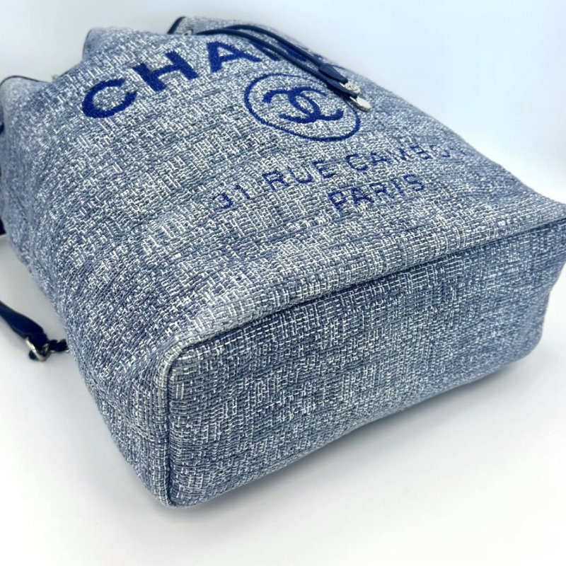 CHANEL 帆布海軍藍沙灘後背包32*37*13 98新配件塵袋-4