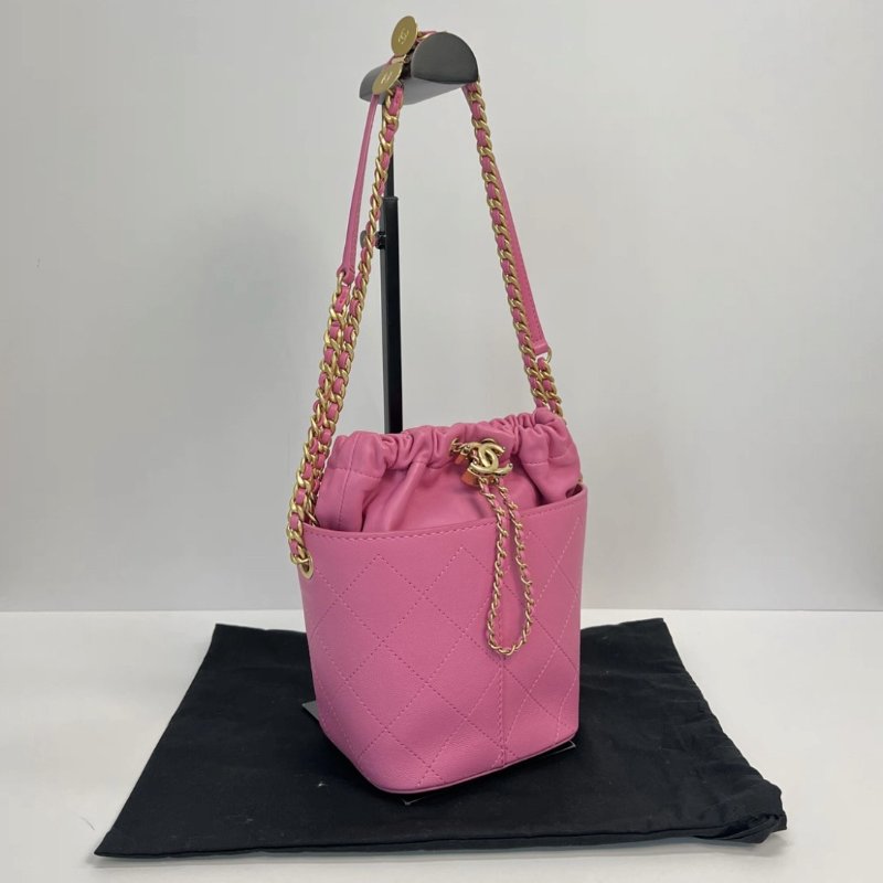 CHANEL drawstring bag紫色金扣水桶包18*21*12 全新閒置配件盒子塵袋保卡-1